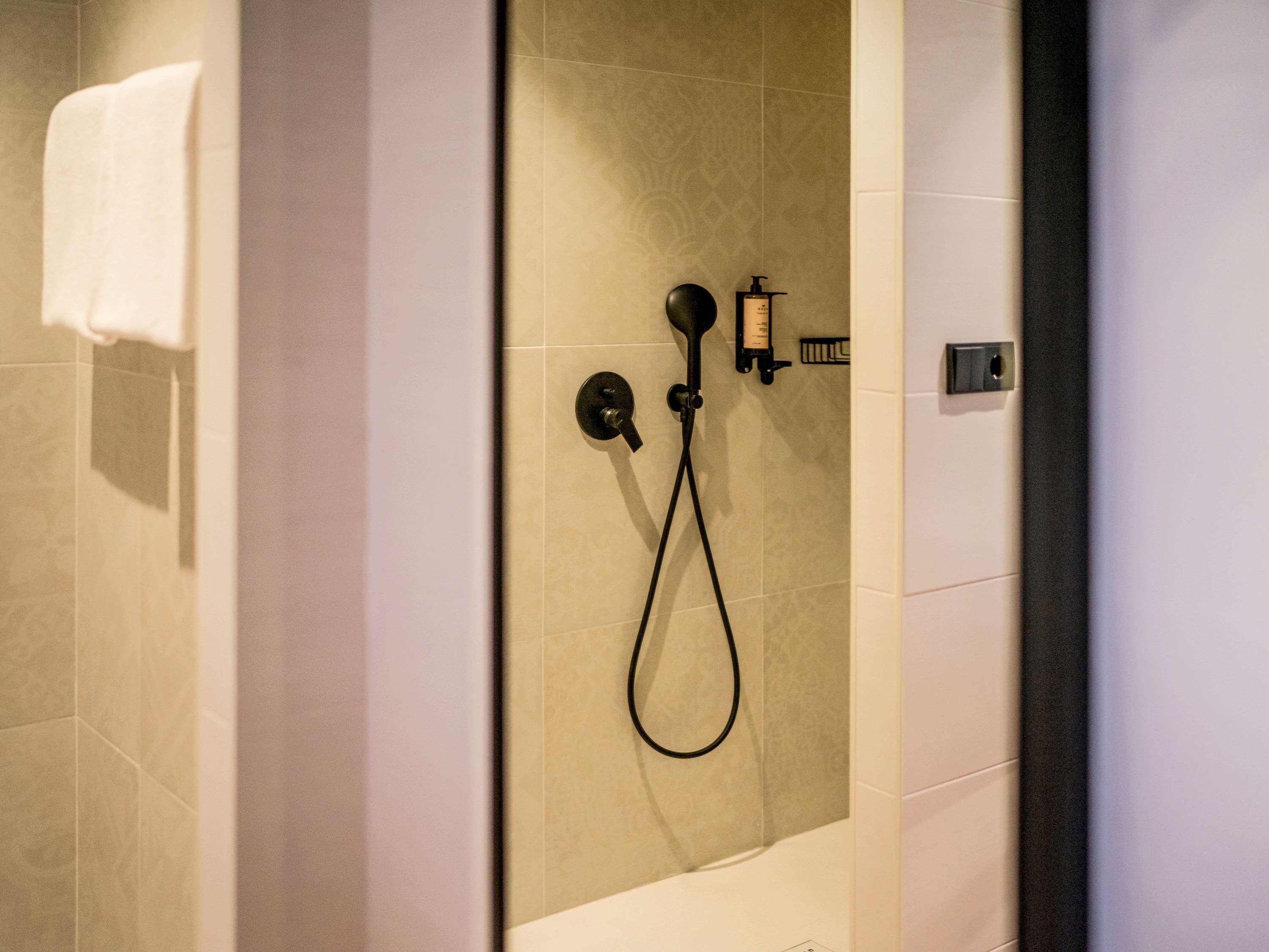Mercure Lugo Centro Bagian luar foto