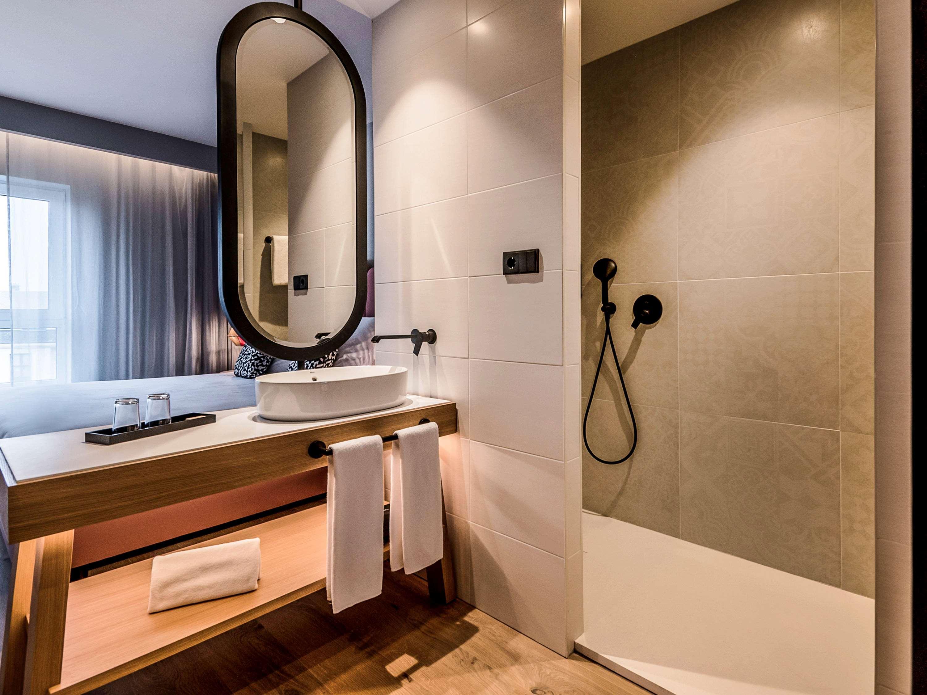 Mercure Lugo Centro Bagian luar foto