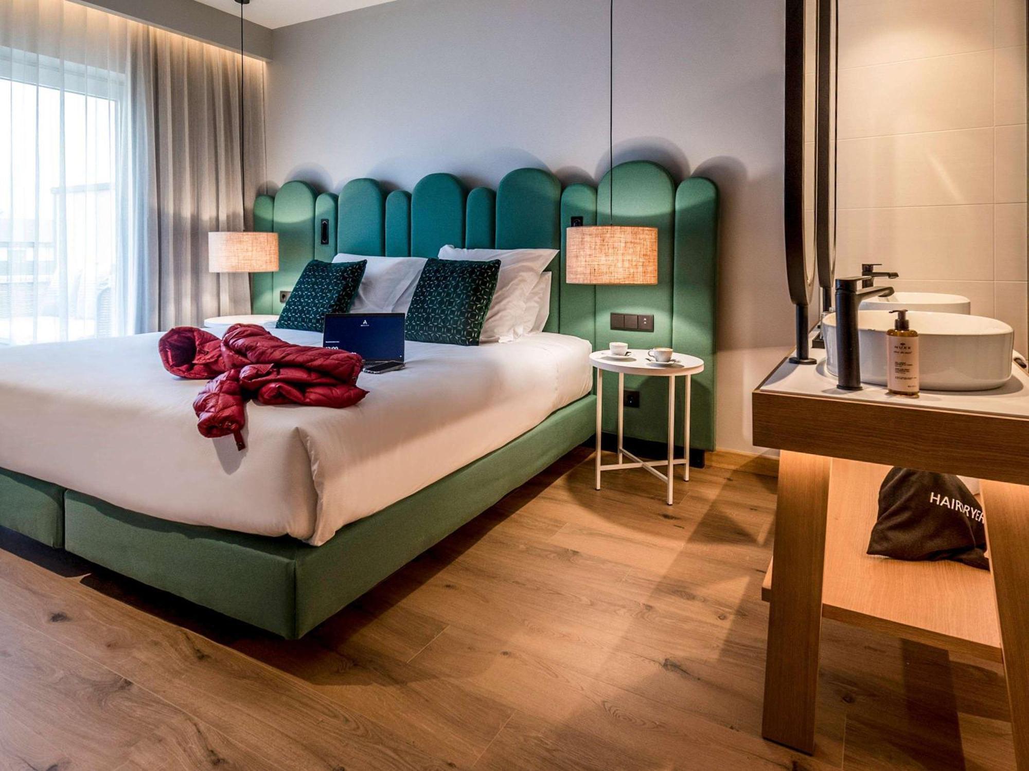 Mercure Lugo Centro Bagian luar foto